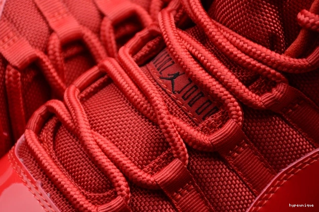 HYPE RetroGym 378037-623 Air Jordan 11 Red 0718